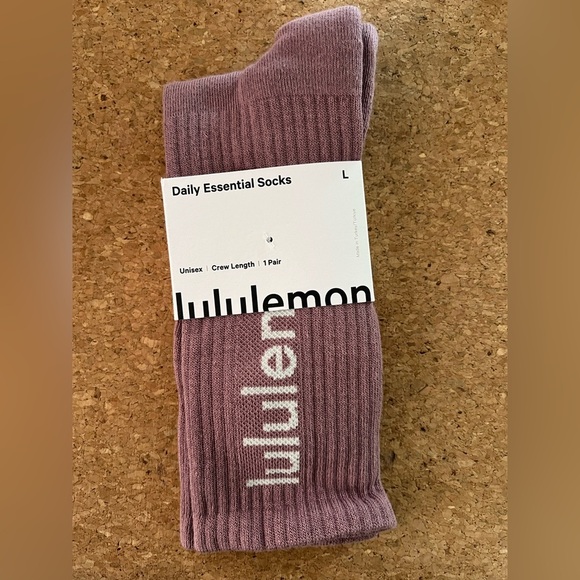 lululemon Daily Essential Crew Socks Size large LVLX/MIBR - Picture 1 of 5